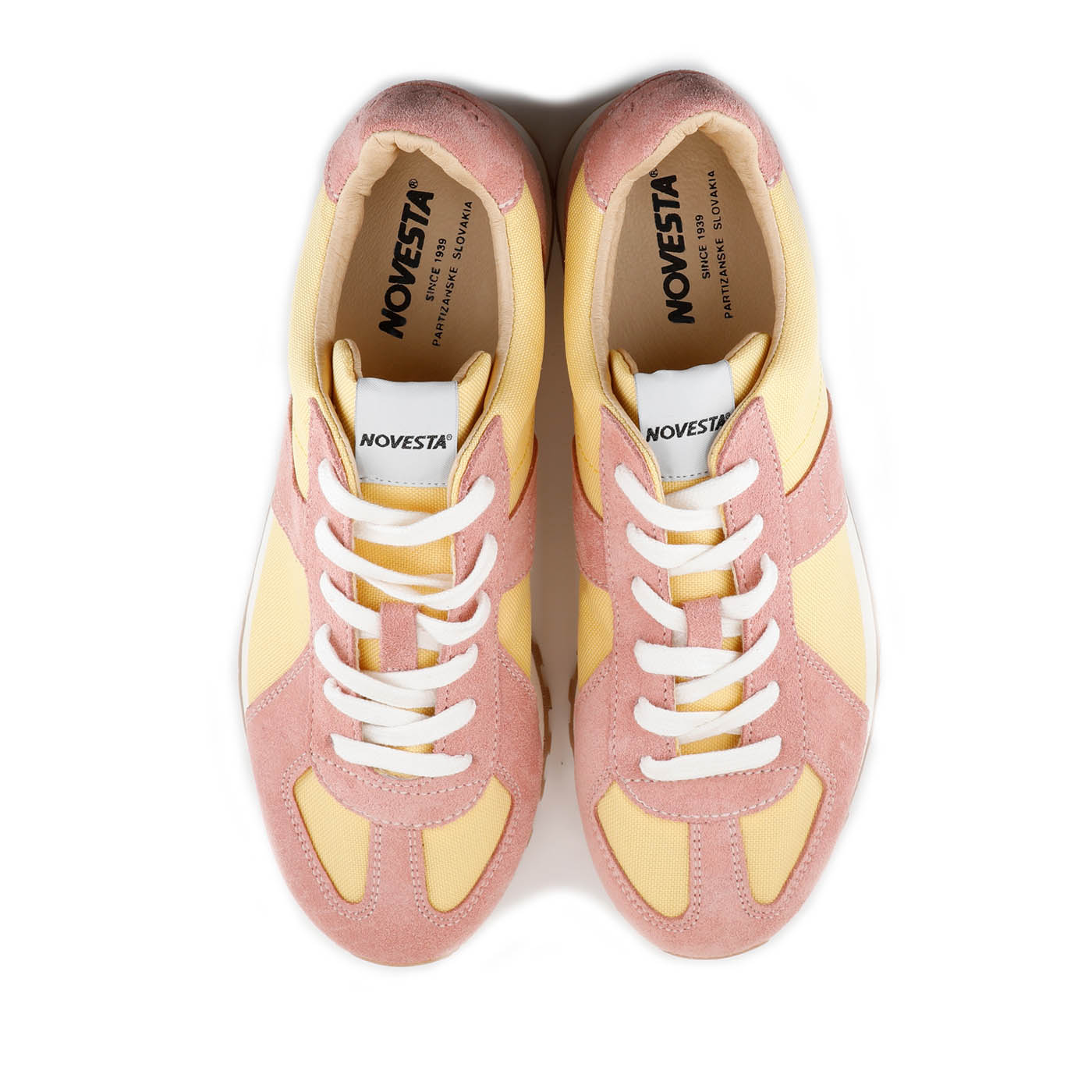 NOVESTA(ノヴェスタ / ノベスタ) 公式ストア通販 - GERMAN TRAINER TRAIL LIGHT YELLOW/PINK(GAT | ジャーマントレーナー)イエロー ピンク トレイル