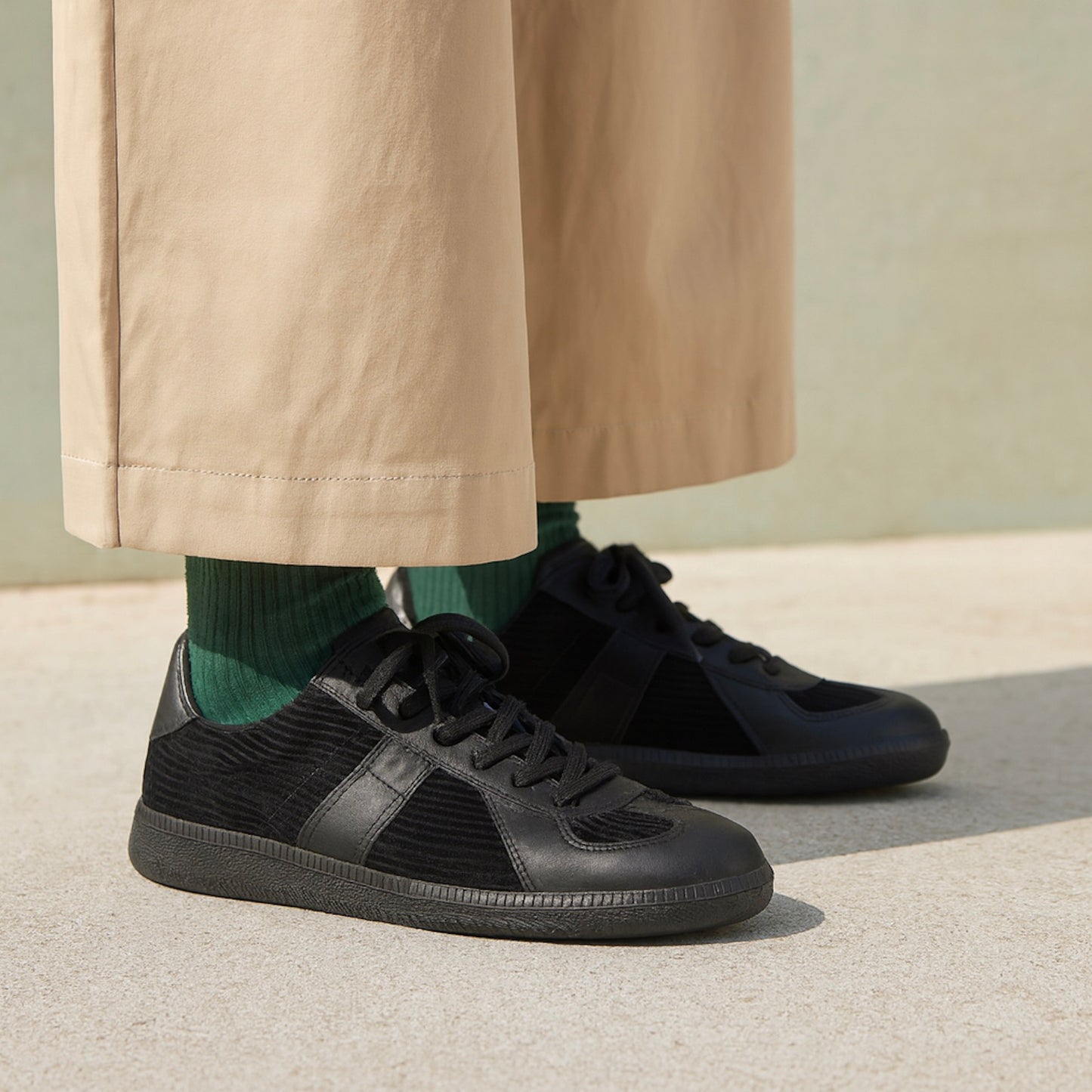 NOVESTA(ノヴェスタ / ノベスタ) 公式ストア通販 - GERMAN TRAINER CORDUROY BLACK(GAT | ジャーマントレーナー)スロバキア スニーカー