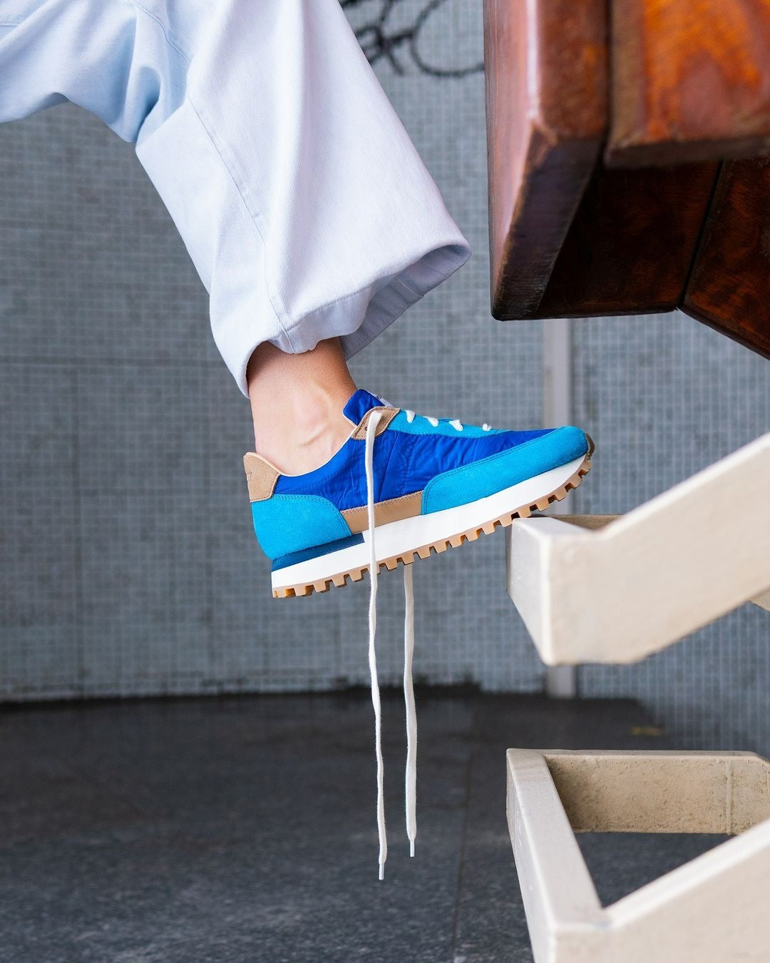 MARATHON RUNNER SUPER TRAIL BLUE