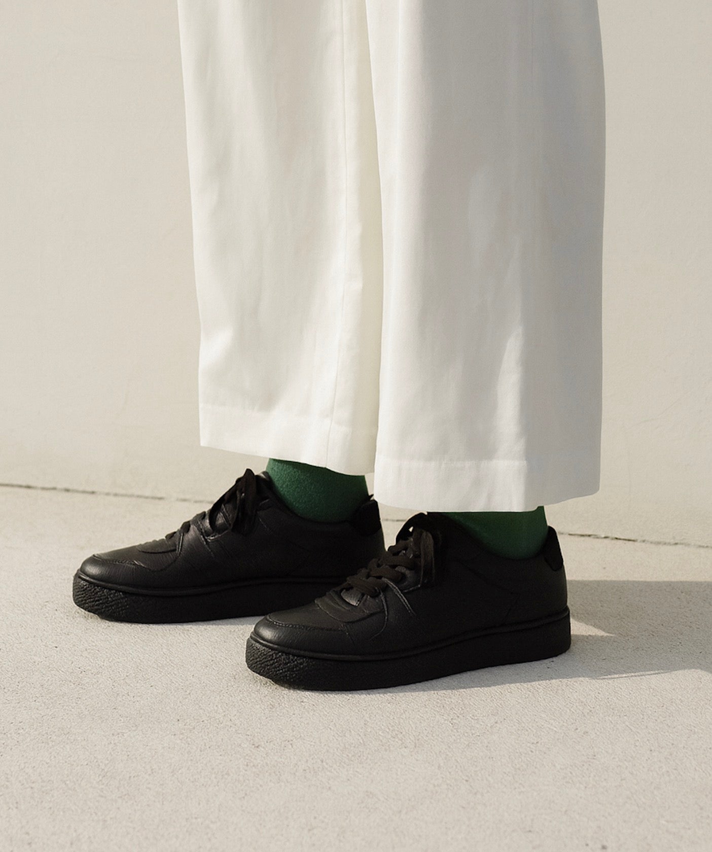 NOVESTA(ノヴェスタ / ノベスタ) 公式ストア通販 - ITOH ATHLETIC BLACK イトーアスレチック スニーカー スロバキア