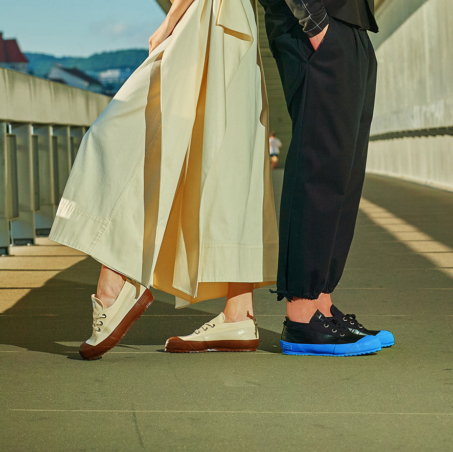 RUBBER SNEAKER LOW ECRU/BROWN