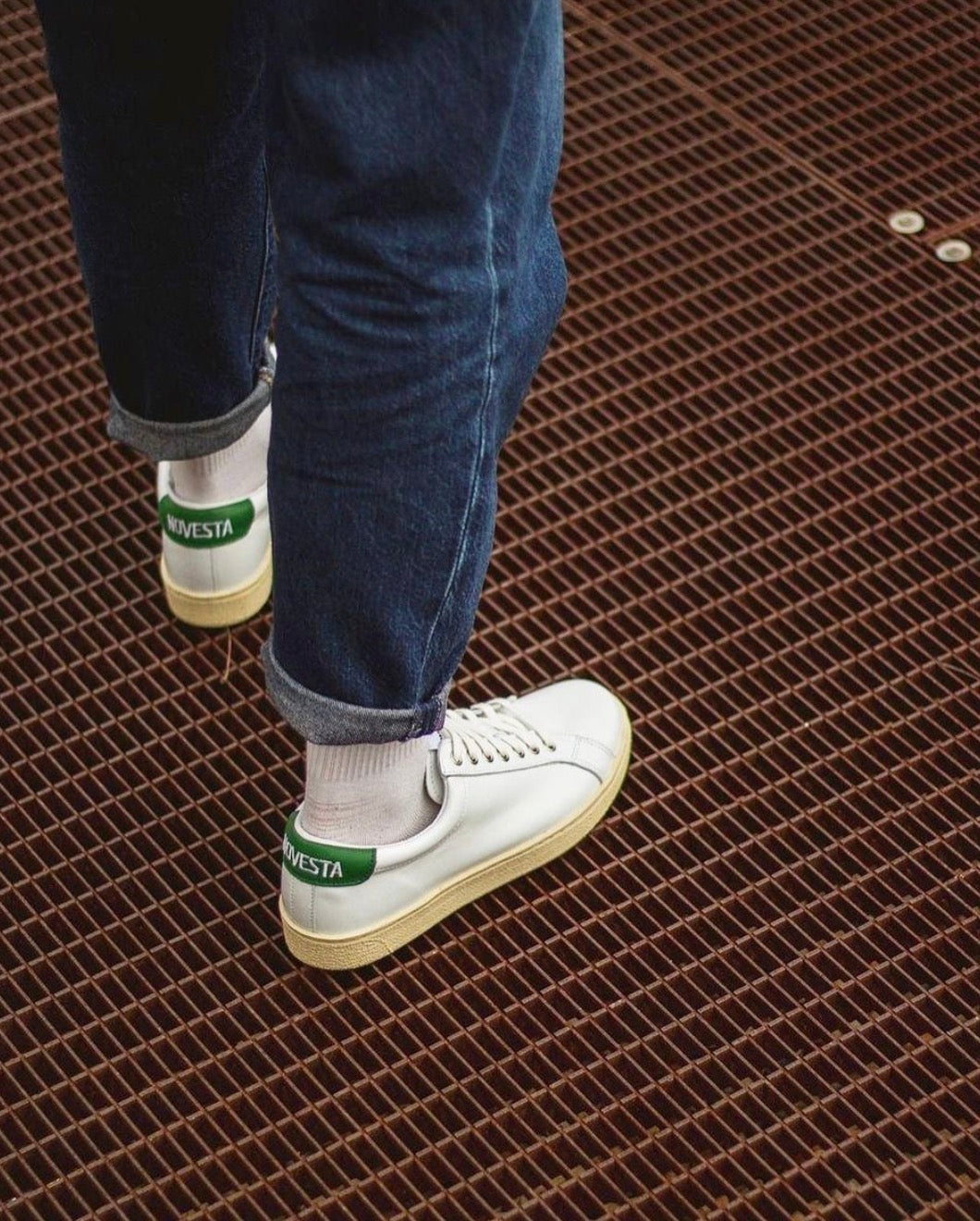 ITOH CLASSIC WHITE-GREEN/106 ECRU