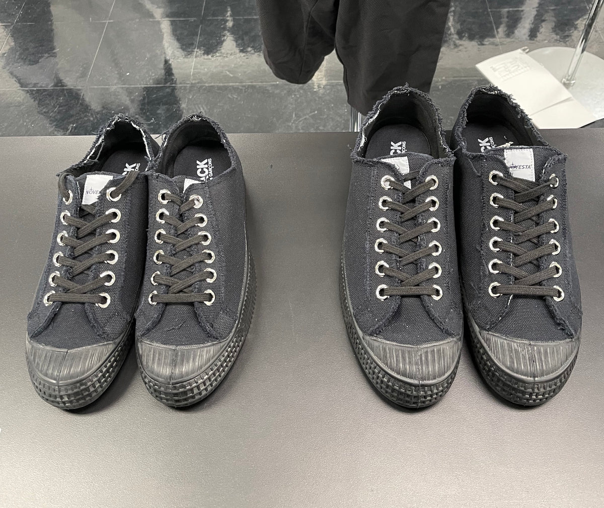BLACK COMME des GARÇONS x NOVESTA