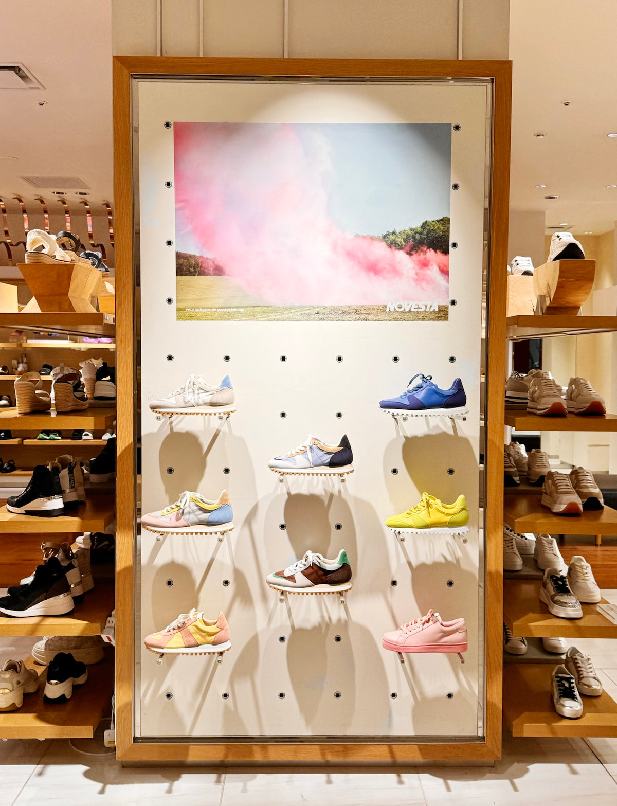 伊勢丹新宿店2F POP UP展開商品