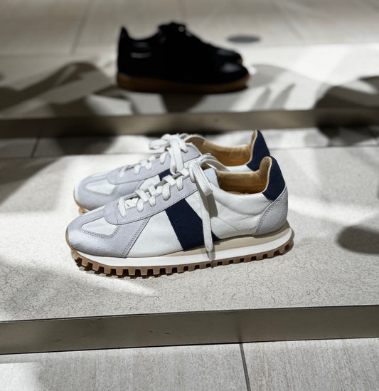 NOVESTA（ノヴェスタ/ノベスタ）公式オンラインストア - 26SS 新宿伊勢丹（ISETAN SHINJUKU）お取り扱いモデル スロバキア スニーカー 外反母趾