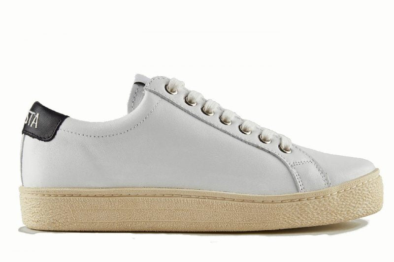 GQ - BEST TRAINERS IN THE WORLD THIS WEEK アーカイブ画像 1