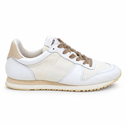 NOVESTA MARATHON CLASSIC SMOOTH WHITE/BEIGE（ホワイト／ベージュ）の側面