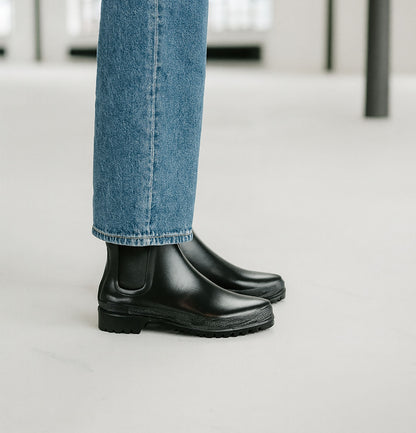 NOVESTA（ノヴェスタ / ノベスタ） 公式ストア通販 - CHELSEA BOOT CLASSIC 615 BLACK スロバキア スニーカー