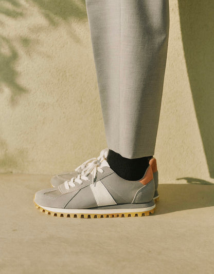 GERMAN TRAINER TRAIL GHOST GREY