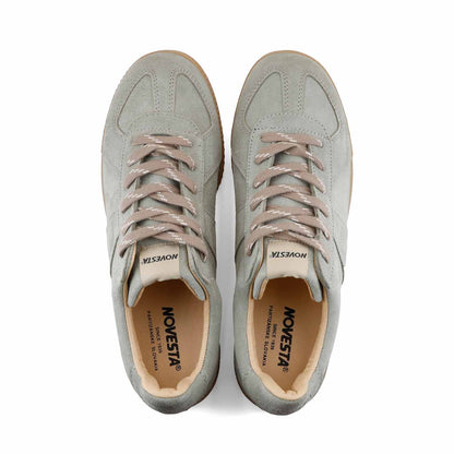 NOVESTA GERMAN TRAINER ALL SUEDE SAGE（ジャーマントレーナー／セージ）スロバキア製スニーカー 上面