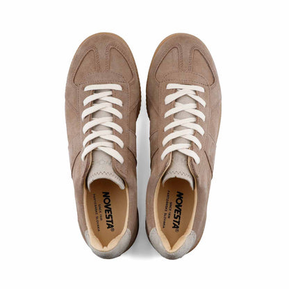 NOVESTA GERMAN TRAINER ALL SUEDE TAUPE/SAND（ジャーマントレーナー／トープ・サンド）スロバキア製スニーカー 上面