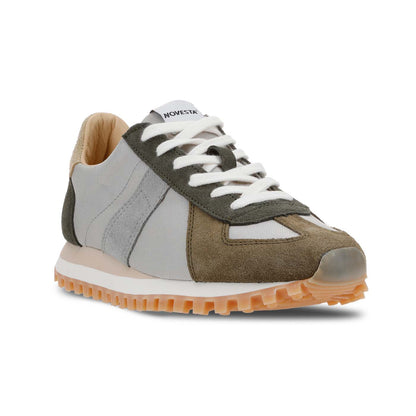 NOVESTA GERMAN TRAINER TRAIL FOREST GREY（ジャーマントレーナー・トレイル／フォレストグレー）スロバキア製スニーカー 斜め前