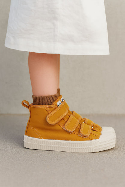 NOVESTA（ノヴェスタ / ノベスタ） 公式ストア通販 - STAR DRIBBLE KID WAX COTTON MUSTARD スロバキア キッズスニーカー ワックスコットン