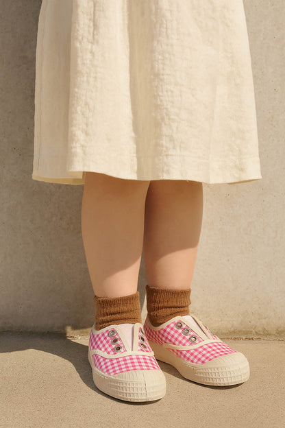 NOVESTA（ノヴェスタ / ノベスタ） 公式ストア通販 - STAR KID ELASTIC GINGHAM PINK スロバキア スニーカー キッズ