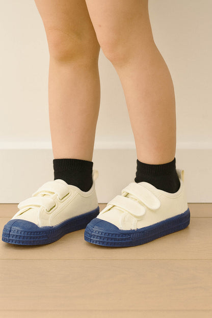 NOVESTA（ノヴェスタ / ノベスタ） 公式ストア通販 - KIDS VERCLO COLOR SOLE 10WHITE/NAVY スロバキア キッズスニーカー カラーソール