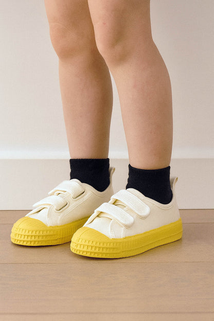 NOVESTA（ノヴェスタ / ノベスタ） 公式ストア通販 - KIDS VERCLO COLOR SOLE 10WHITE/YELLOW スロバキア スニーカー キッズ カラーソール