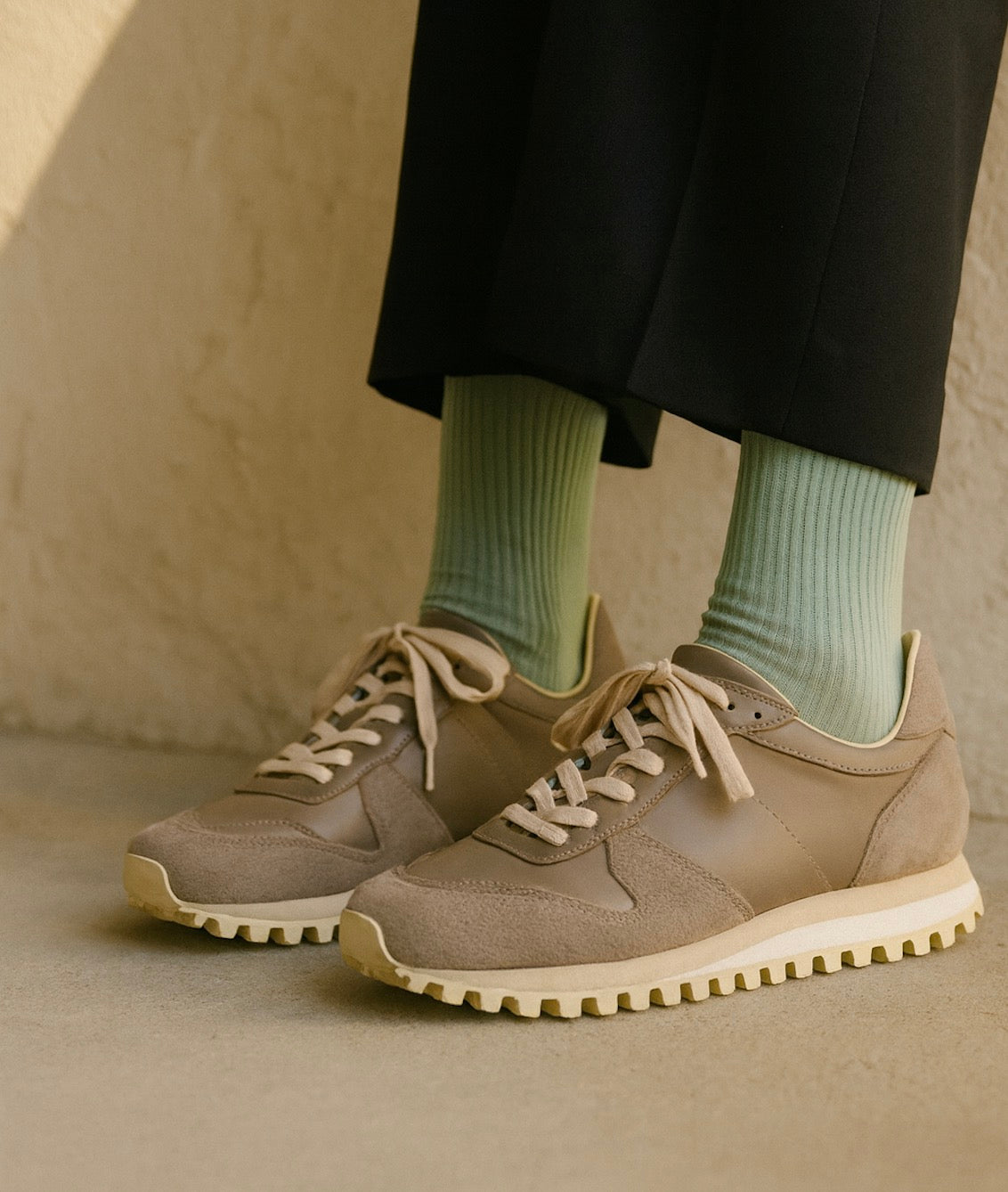 NOVESTA（ノヴェスタ / ノベスタ） 公式ストア通販 - MARATHON LEATHER TRAIL TAUPE