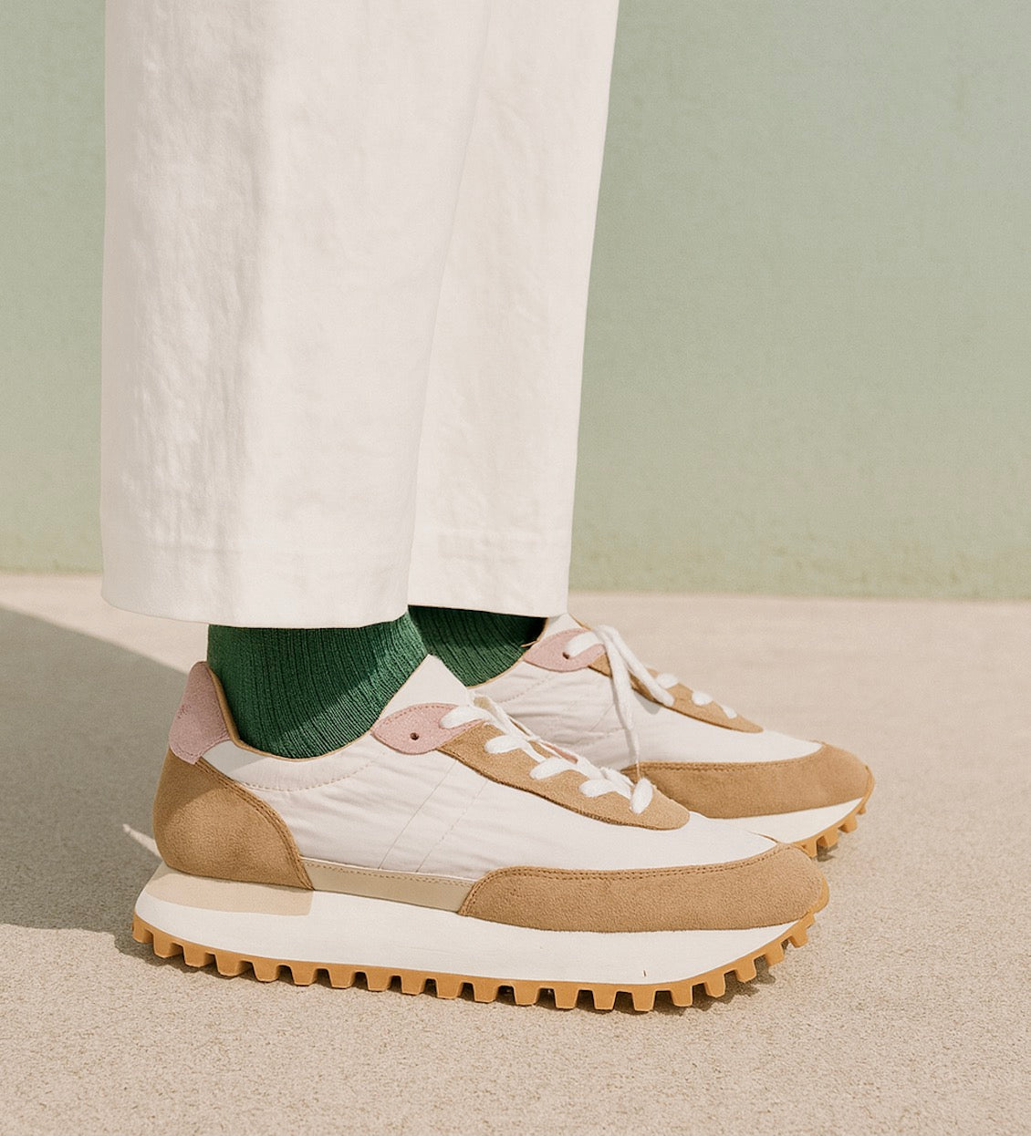 NOVESTA（ノヴェスタ / ノベスタ） 公式ストア通販 - MARATHON RUNNER SUPER TRAIL BEIGE/WHITE（マラソン）スロバキア スニーカー