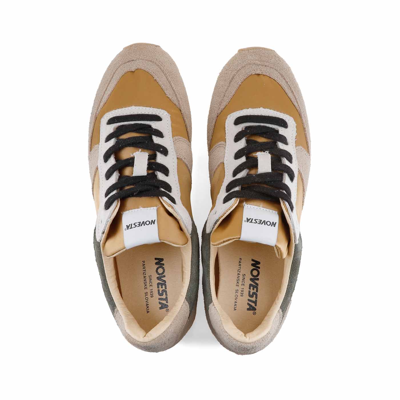 MARATHON CLASSIC SATIN BEIGE/CREAM（マラソン）｜スロバキア製