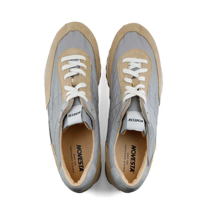 NOVESTA（ノヴェスタ / ノベスタ） 公式ストア通販 - MARATHON RUNNER SUPER TRAIL BEIGE/GREY（マラソンランナー）スニーカー スロバキア