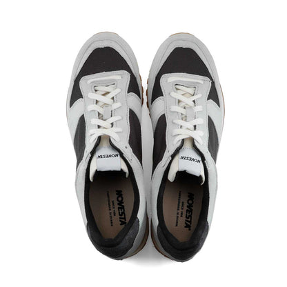 NOVESTA（ノヴェスタ / ノベスタ） 公式ストア通販 - MARATHON TRAIL OFFWHITE/MIDNIGHT BLACK（オフホワイト・ミッドナイトブラック）スロバキア スニーカー マラソン