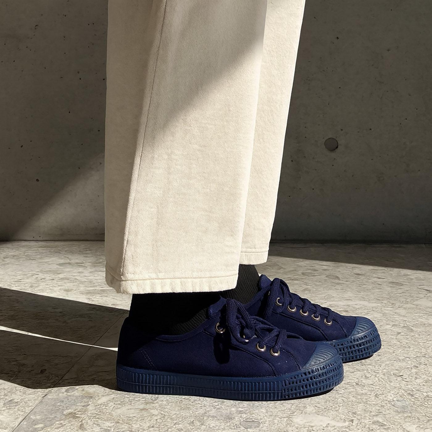 NOVESTA ネイビー スニーカー NOVESTA（ノヴェスタ / ノベスタ） 公式ストア通販 - MARATHON