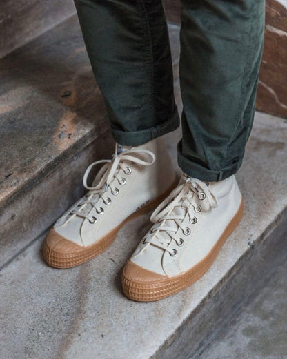 STAR DRIBBLE CLASSIC 99 BEIGE TRANSPARENT