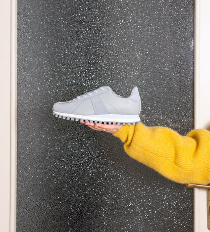 NOVESTA（ノヴェスタ / ノベスタ） 公式ストア通販 - GERMAN TRAINER LEATHER TRAIL GREY（GAT | ジャーマントレーナー）スニーカー スロバキア