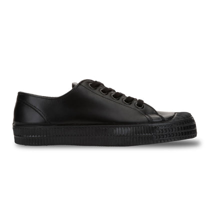 NOVESTA（ノヴェスタ / ノベスタ） 公式ストア通販 - STAR MASTER LEATHER BLACK スロバキア スニーカー スターマスター レザー