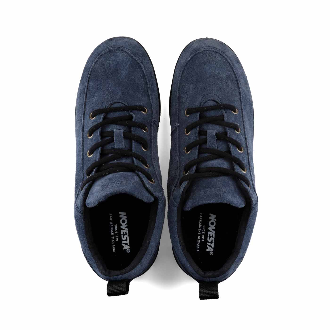 NOVESTA TRAMPKY ALL SUEDE SLATE BLUE（トランプキー／スレートブルー）スロバキア製スニーカー 上面