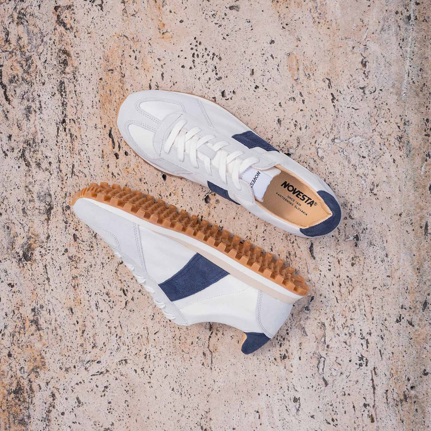 NOVESTA（ノヴェスタ / ノベスタ） 公式ストア通販 - GERMAN TRAINER TRAIL WHITE/NAVY（GAT | ジャーマントレーナー）スニーカー スロバキア