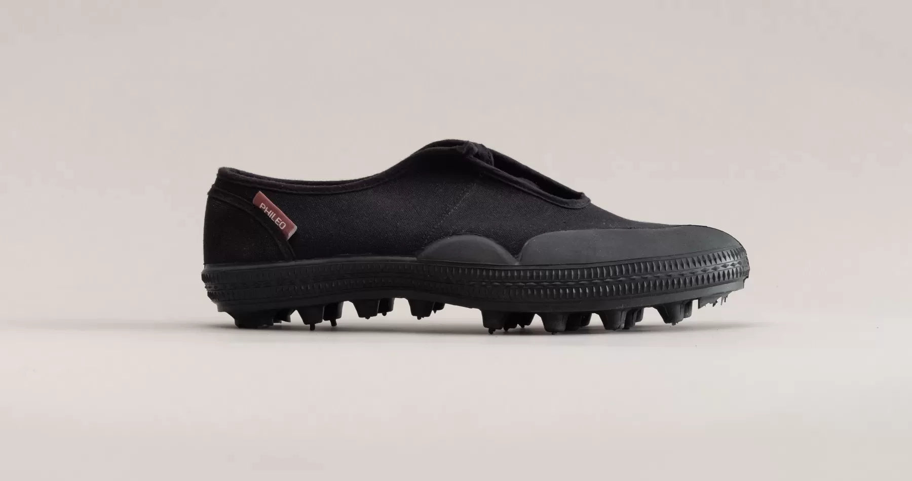 PHILEOとNOVESTAによるKIX LACE BALLERINAのブラック