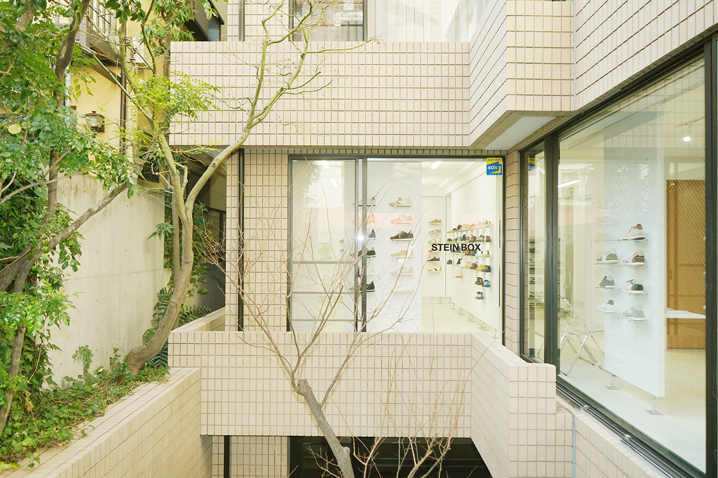 NOVESTA FITTING ROOMの店舗外観